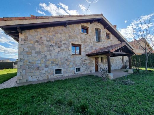 Maison de luxe à vendre à Villarcayo, 500 000 €, Photo 6