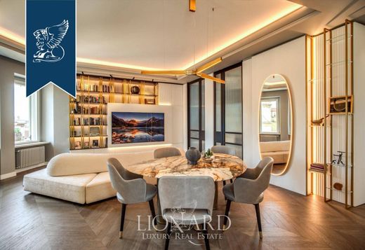 Luxury Apartment for sale in Rome, 2 350 009 €, Photo 5