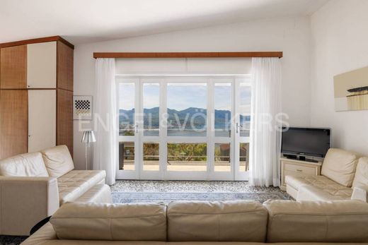 Luxury House for sale in Maccagno, 430 000 €, Photo 5