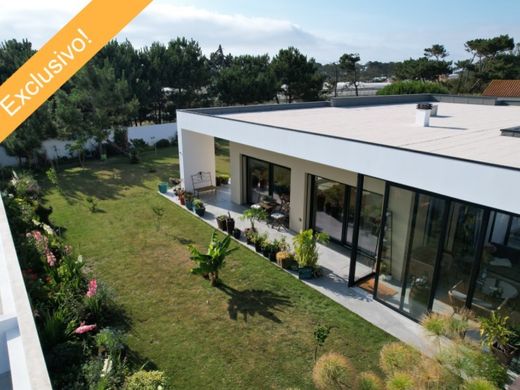 Maison de luxe à vendre à Torres Vedras, 697 500 €, Photo 1