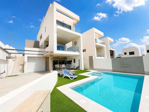 Luxury House for sale in Benijofar, 795 995 €, Photo 1