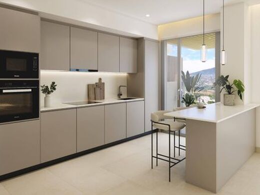 Luxury Apartment for sale in Mijas, 619 000 €, Photo 1