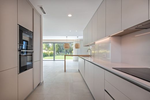Luxury House for sale in San Pedro de Alcántara, 1 195 000 €, Photo 4
