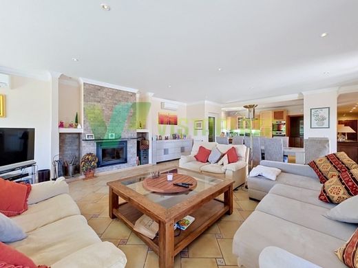 Luxury House for sale in Portimão, 915 000 €, Photo 6