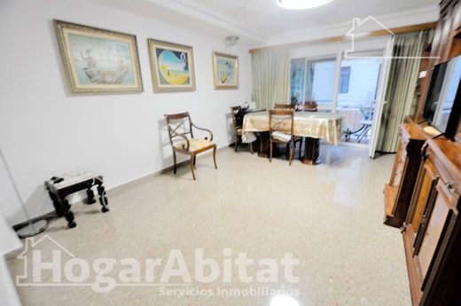 Luxury Apartment for sale in Valencia, 500 000 €, Photo 1
