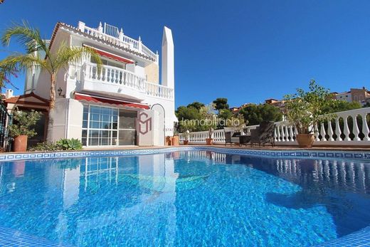 Luxury House for sale in Nerja, 1 200 000 €, Photo 1