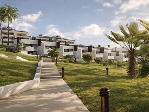 Luxury Apartment for sale in La Línea de La Concepción, 494 000 €, Photo 5