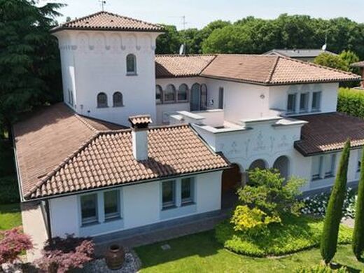 Luxury House for sale in Misano Di Gera d'Adda, 780 000 €, Photo 1