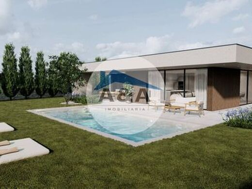 Maison de luxe à vendre à Alcobaça, 590 000 €, Photo 2