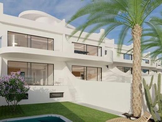 Appartement de luxe à vendre à Torrevieja, 550 000 €, Photo 1