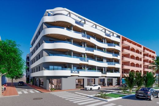 Appartement de luxe à vendre à Torrevieja, 429 000 €, Photo 1