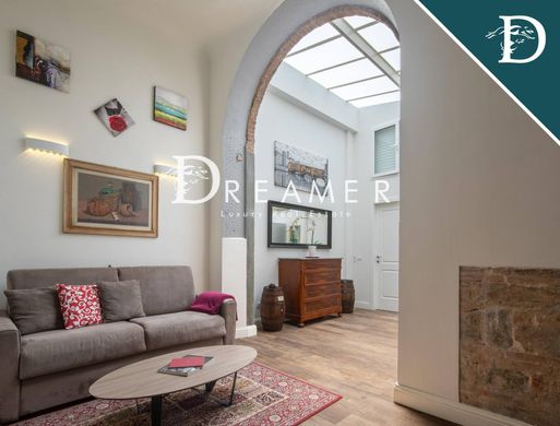 Appartement de luxe à vendre à Florence, 800 000 €, Photo 2