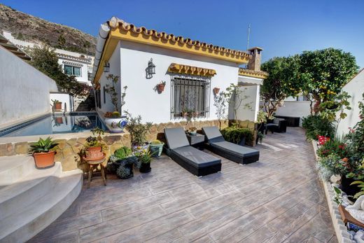 Maison de luxe à vendre à Benalmádena, 629 000 €, Photo 2
