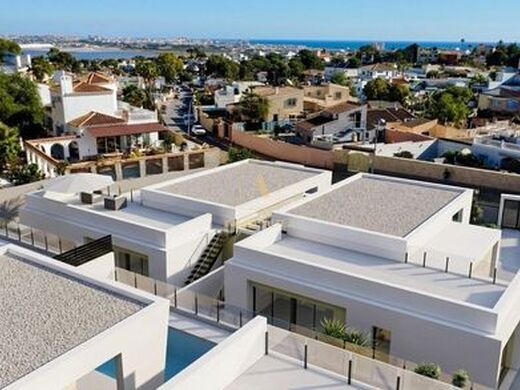 Maison de luxe à vendre à Torrevieja, 700 000 €, Photo 2