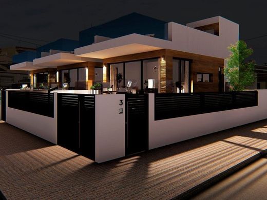 Maison de luxe à vendre à Torrevieja, 820 000 €, Photo 4