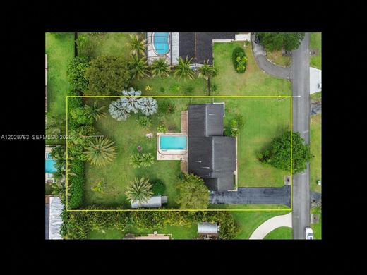 Luxury House for sale in Homestead, 652 755 €, Photo 2