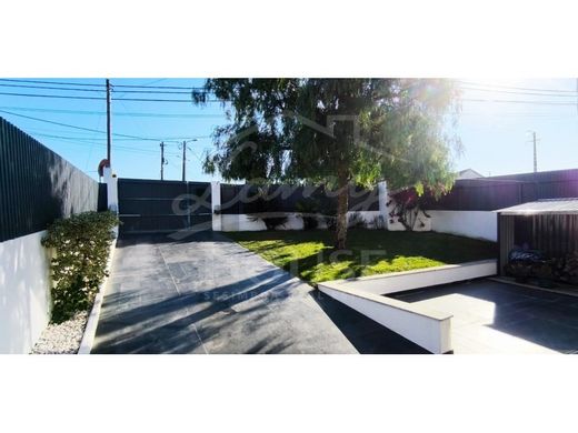 Luxury House for sale in Sesimbra, 530 000 €, Photo 3