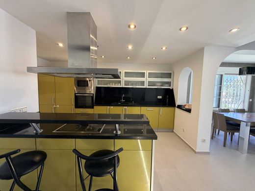 Maison de luxe à vendre à Torrevieja, 680 000 €, Photo 3