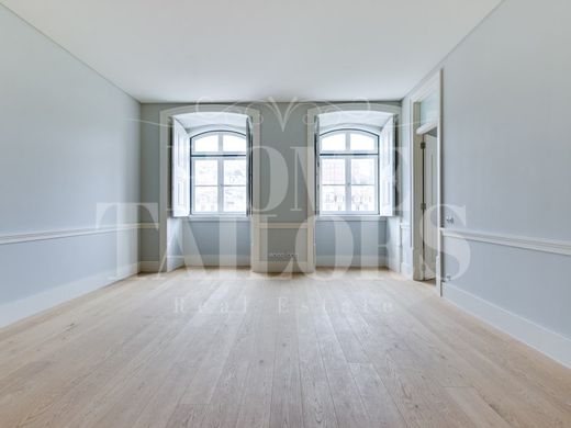 Luxury Apartment for sale in Lisbon, 1 500 000 €, Photo 3