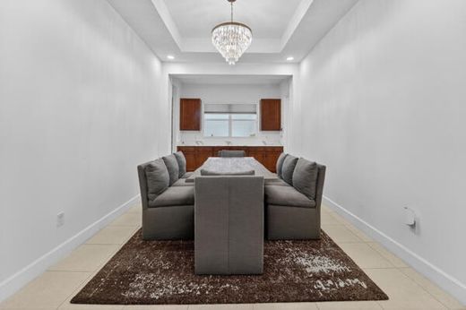 Luxury House for sale in Westlake, 730 054 €, Photo 7