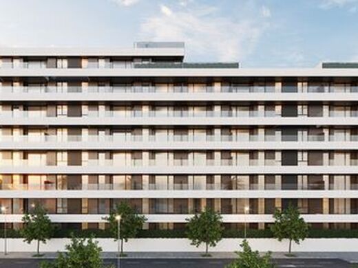 Luxury Apartment for sale in Málaga, 418 180 €, Photo 1