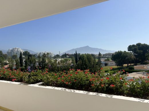 Appartement de luxe à vendre à Marbella, 633 000 €, Photo 1