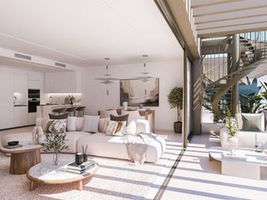 Luxury Apartment for sale in Estepona, 479 000 €, Photo 2