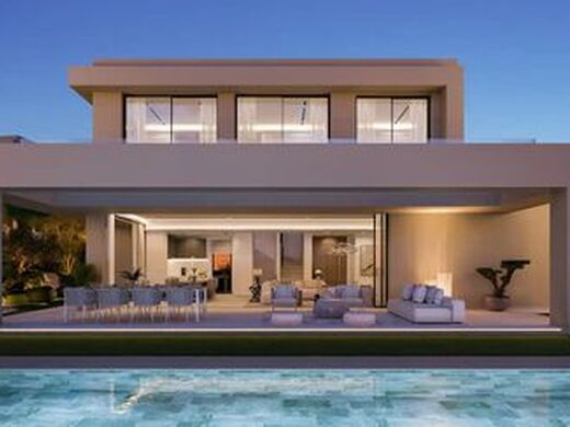 Luxury House for sale in Benahavís, 2 650 000 €, Photo 2
