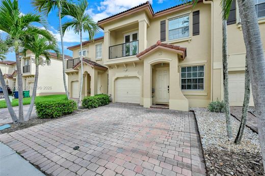 Luxury House for sale in Miami, 455 125 €, Photo 2
