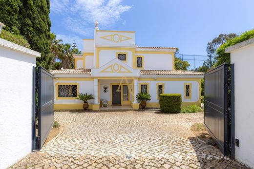 Luxury House for sale in Portimão, 1 360 000 €, Photo 2