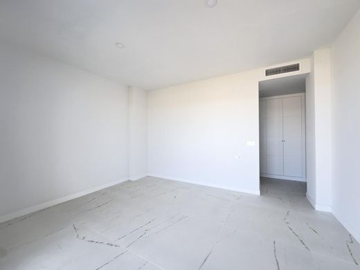 Luxury Apartment for sale in Casares, 525 000 €, Photo 3
