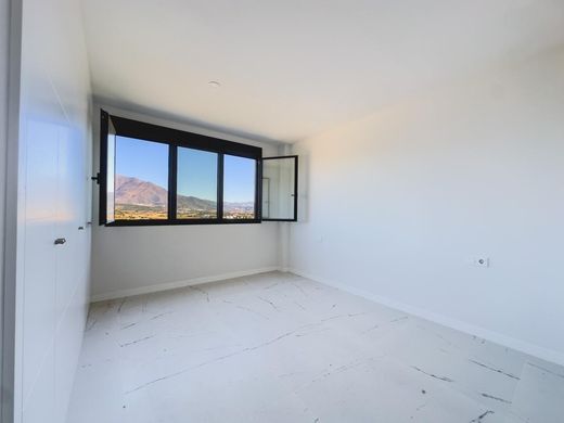 Luxury Apartment for sale in Casares, 525 000 €, Photo 6