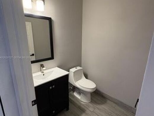 Luxury House for sale in Miami, 455 125 €, Photo 7