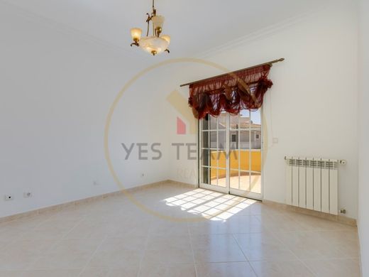 Luxury House for sale in Portimão, 760 000 €, Photo 7