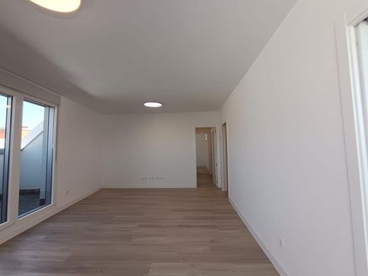 Luxury Apartment for sale in Alcalá de Henares, 498 000 €, Photo 4