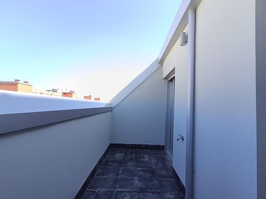 Luxury Apartment for sale in Alcalá de Henares, 498 000 €, Photo 7