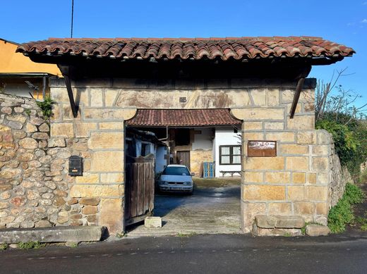 Maison de luxe à vendre à Cabezón de La Sal, 425 000 €, Photo 2