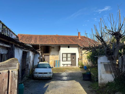 Maison de luxe à vendre à Cabezón de La Sal, 425 000 €, Photo 3