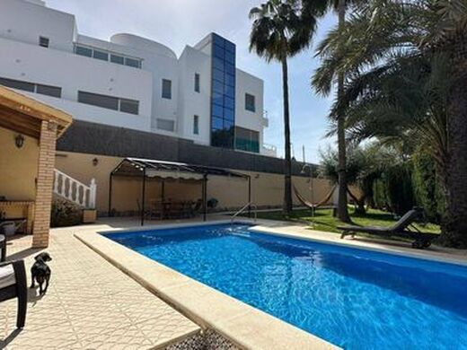 Luxury House for sale in Torrevieja, 490 000 €, Photo 7