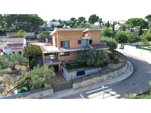 Maison de luxe à vendre à L Ampolla, 550 000 €, Photo 1