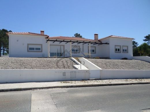 Luxury House for sale in Caldas Da Rainha, 720 000 €, Photo 2