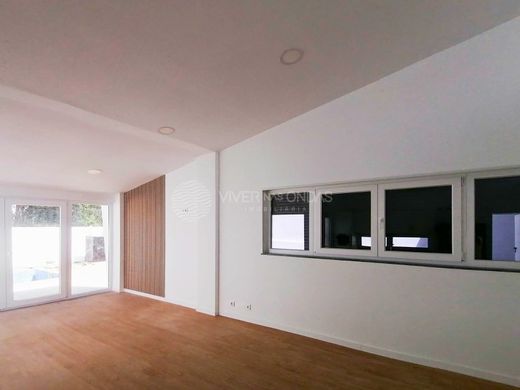 Maison de luxe à vendre à Charneca de Caparica, 650 000 €, Photo 6