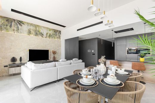 Maison de luxe à vendre à Torrevieja, 700 000 €, Photo 3