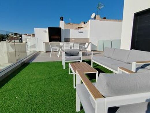 Luxury House for sale in Torrevieja, 750 000 €, Photo 4