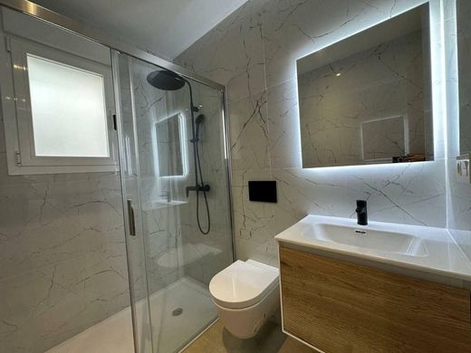 Luxury Apartment for sale in Torrevieja, 430 000 €, Photo 6