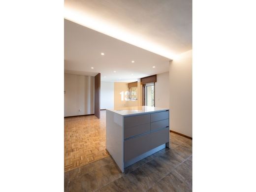 Appartement de luxe à vendre à Porto, 430 000 €, Photo 7