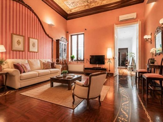 Appartement de luxe à vendre à Maó, 450 000 €, Photo 1