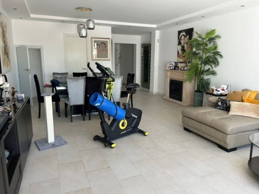Luxury House for sale in Marbella, 780 000 €, Photo 6
