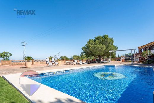 Luxury House for sale in Málaga, 1 800 000 €, Photo 1