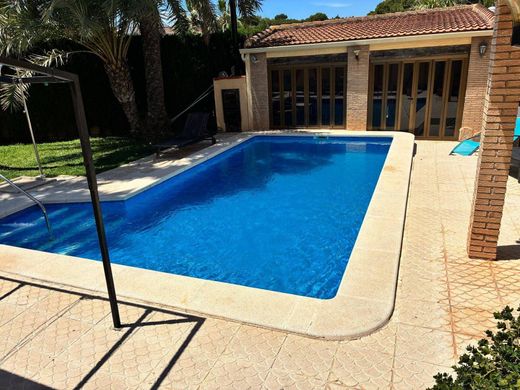 Maison de luxe à vendre à Torrevieja, 490 000 €, Photo 3